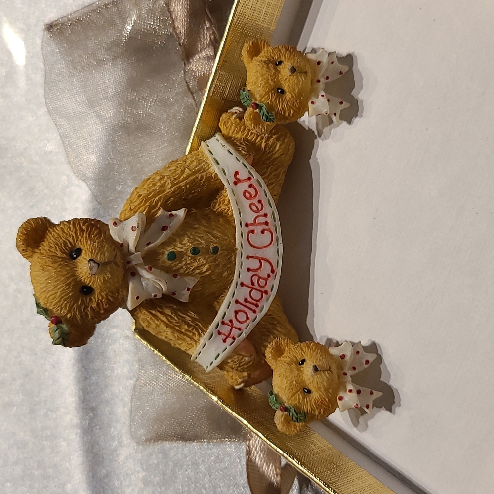 Vintage lapel pin and earrings set